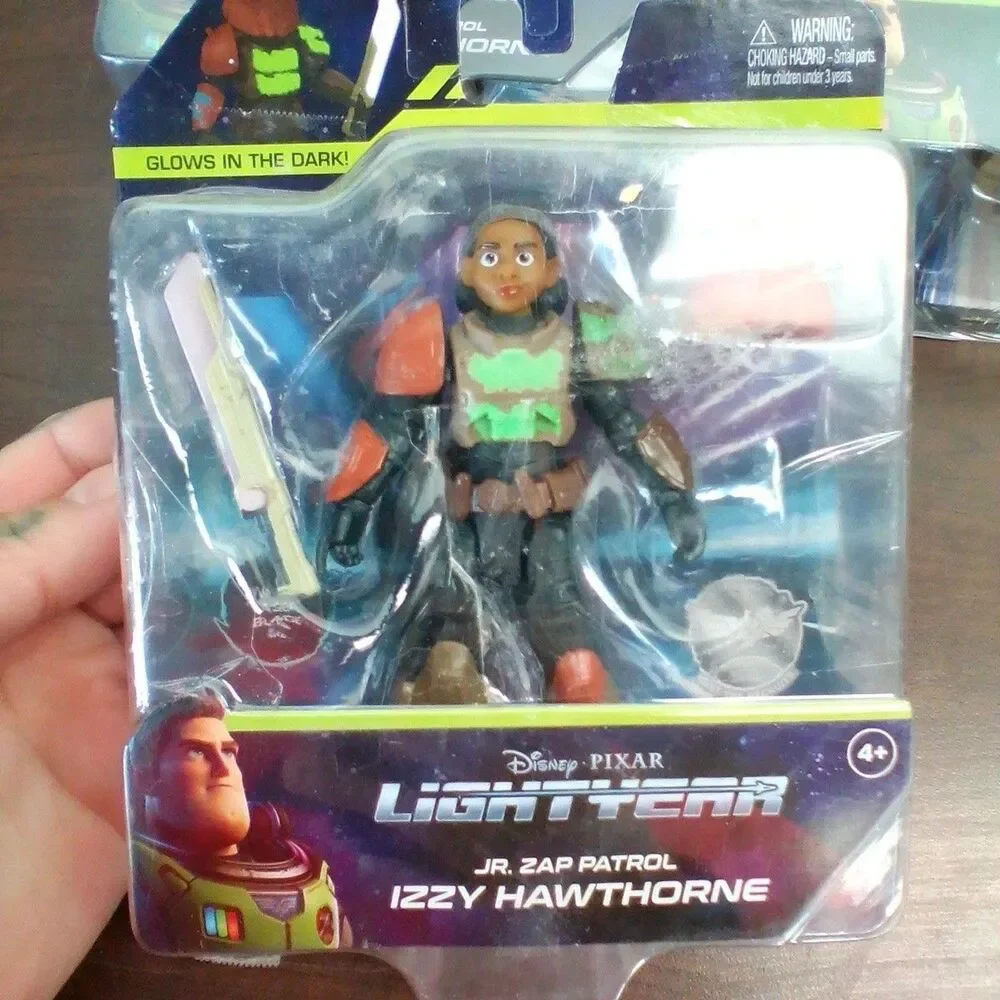 ​LOT 3 DISNEY PIXAR LIGHTYEAR JR ZAP PATROL IZZY HAWTHORNE ACTION FIGURE NEW TOY